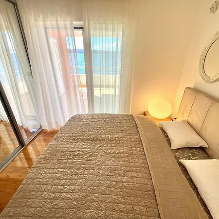 Tolle In Crikvenica Mit Moebliertem Balkon Und Meerblick